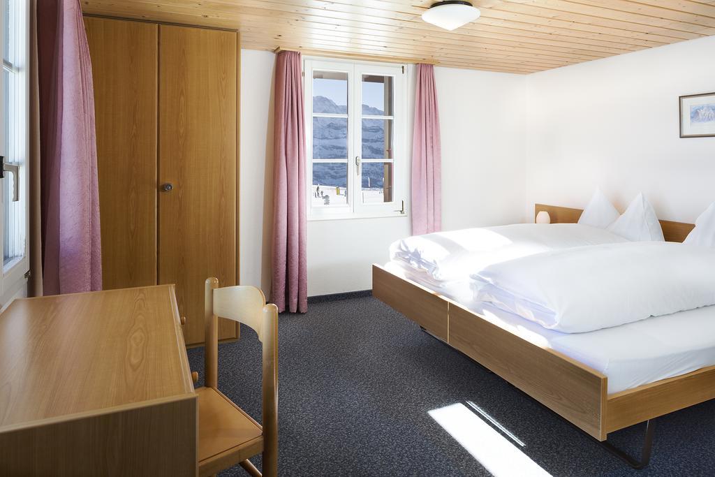 Hotel Berghaus Maennlichen à Grindelwald Extérieur photo